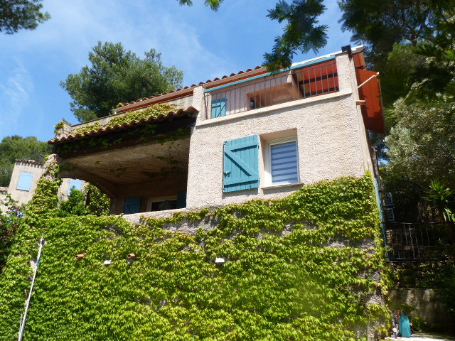 Maison-Villa - TOULON